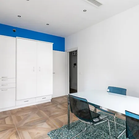 Botique • Center Wifi * Triëst